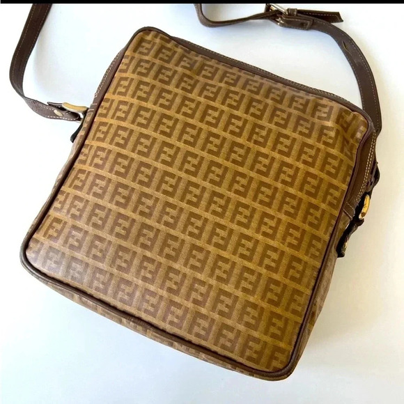 Vintage Fendi Zucchino Coated Canvas Crossbody Handbag - Picture 5 of 10